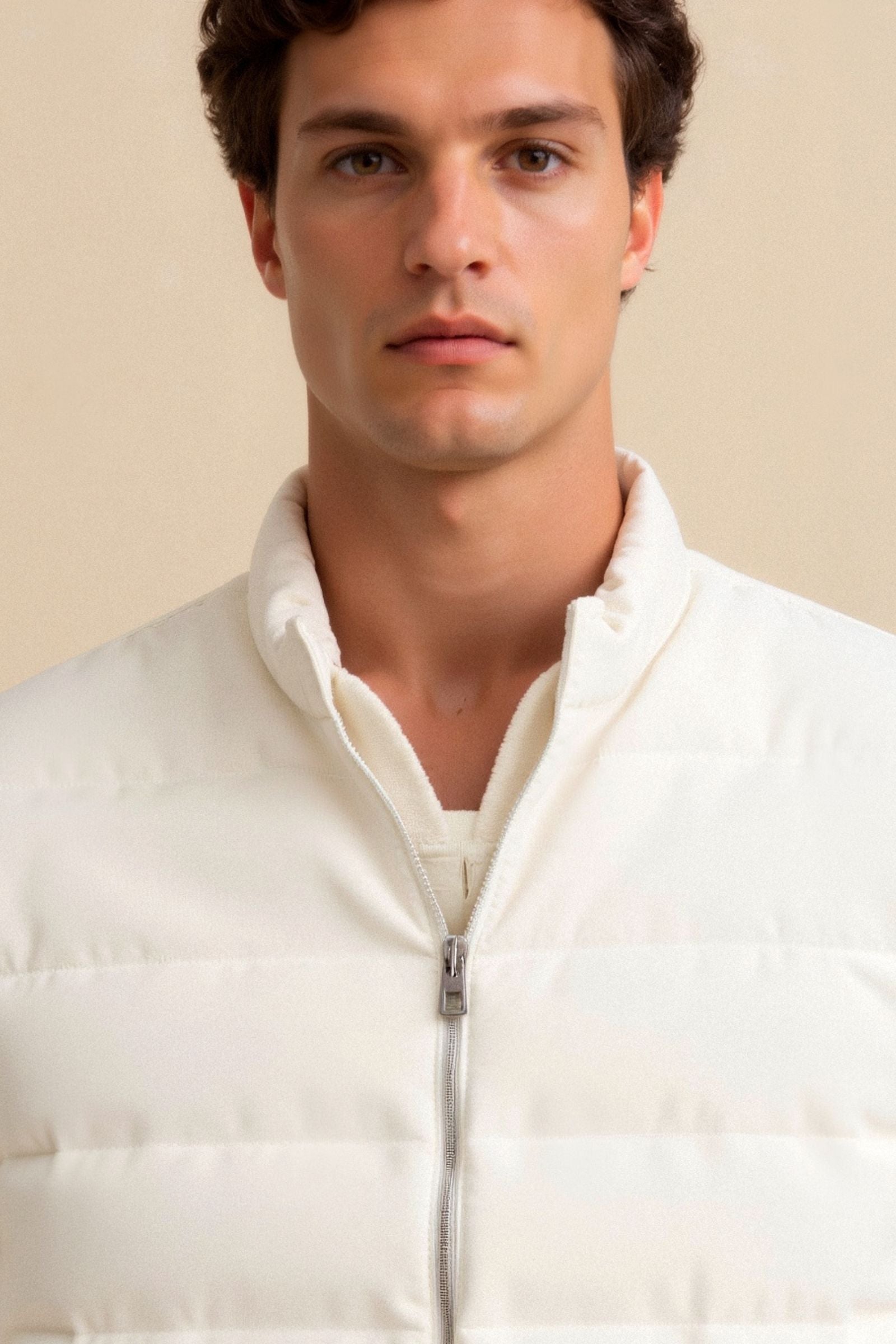 Men’s Lightweight Padded Jacket – Minimalist Design & All-Season Comfort