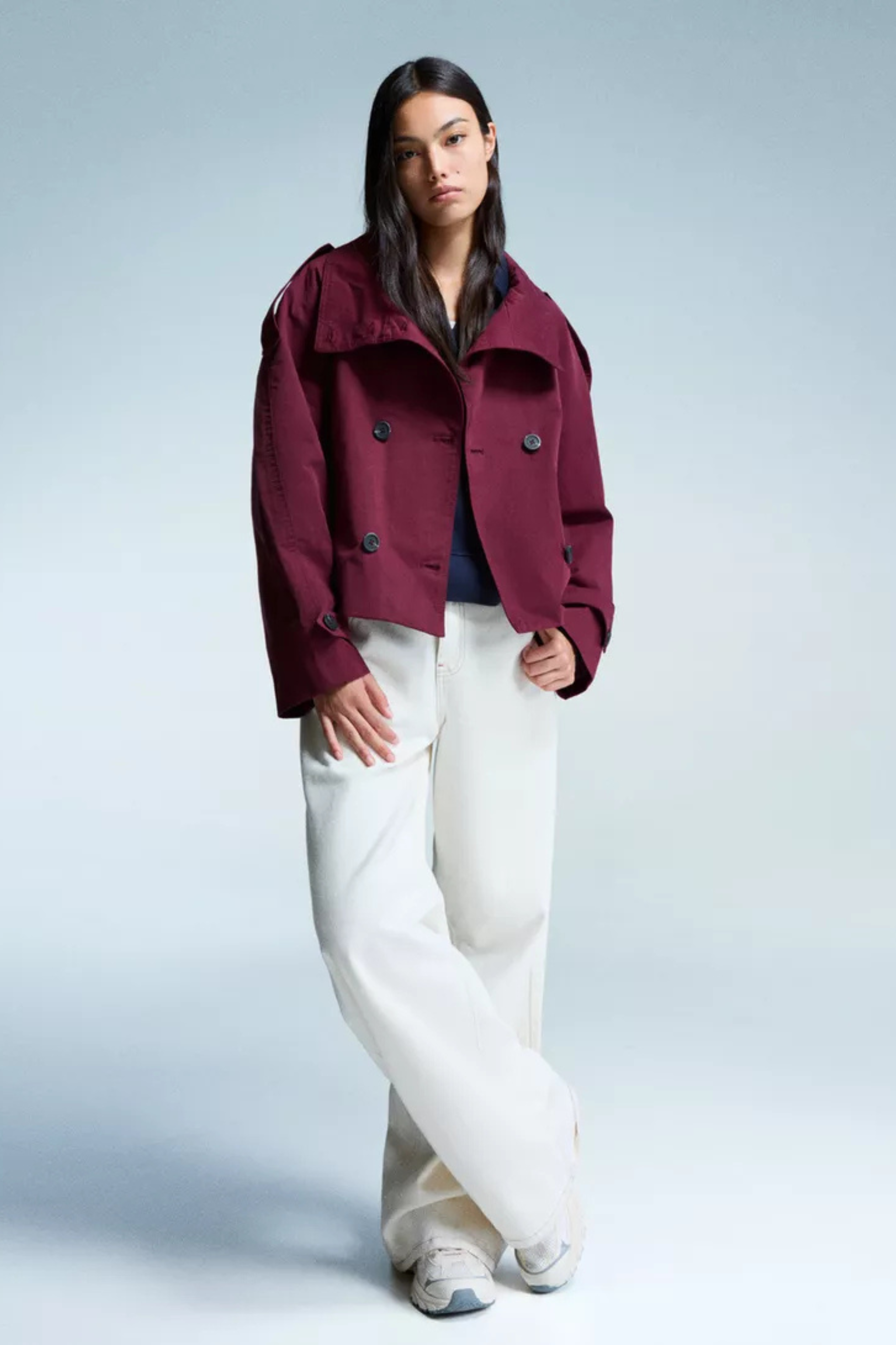 Women’s Short Trench Jacket – Modern Double-Breasted Lightweight Coat