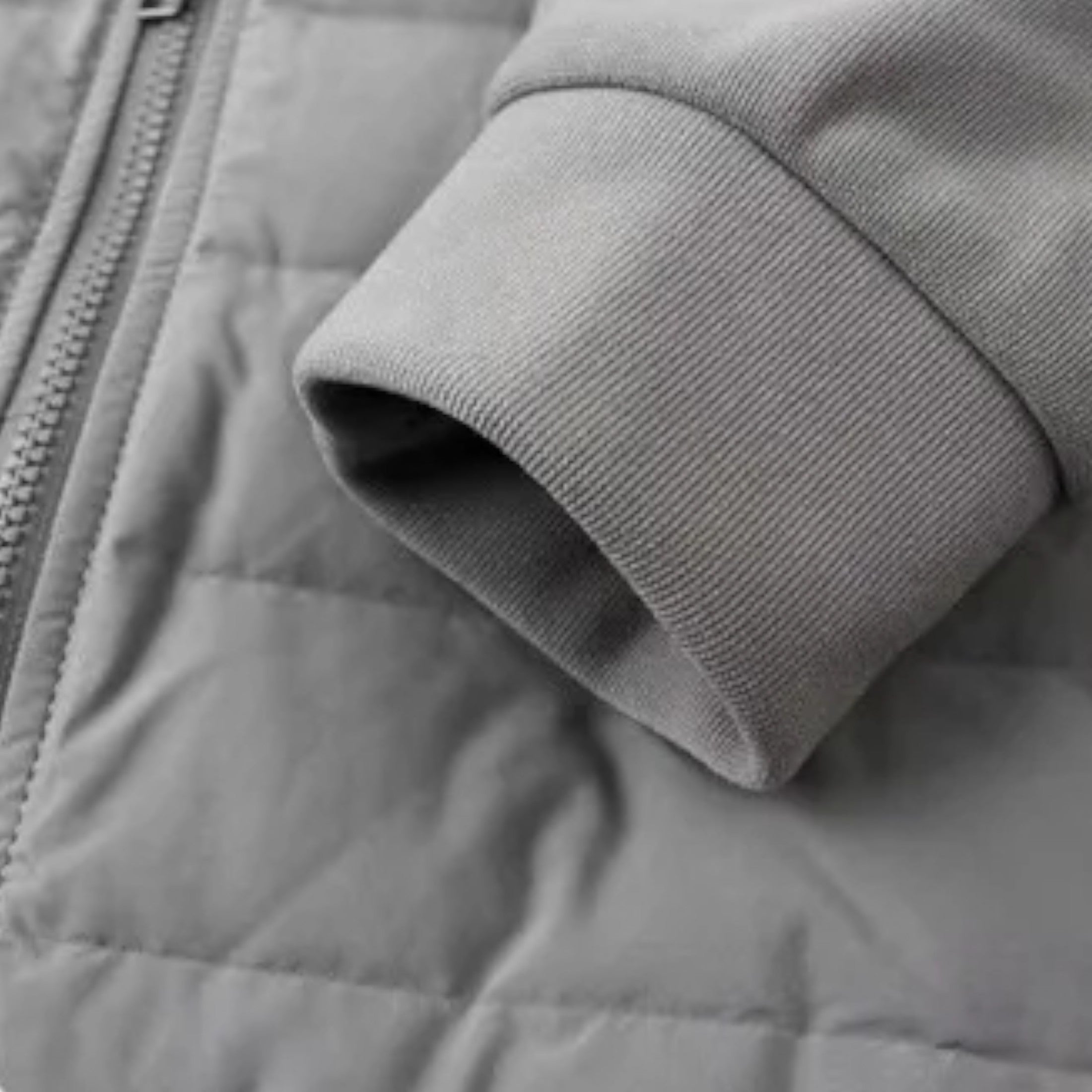 Men’s Lightweight Hybrid Puffer Jacket – Warm, Flexible & Modern Fit