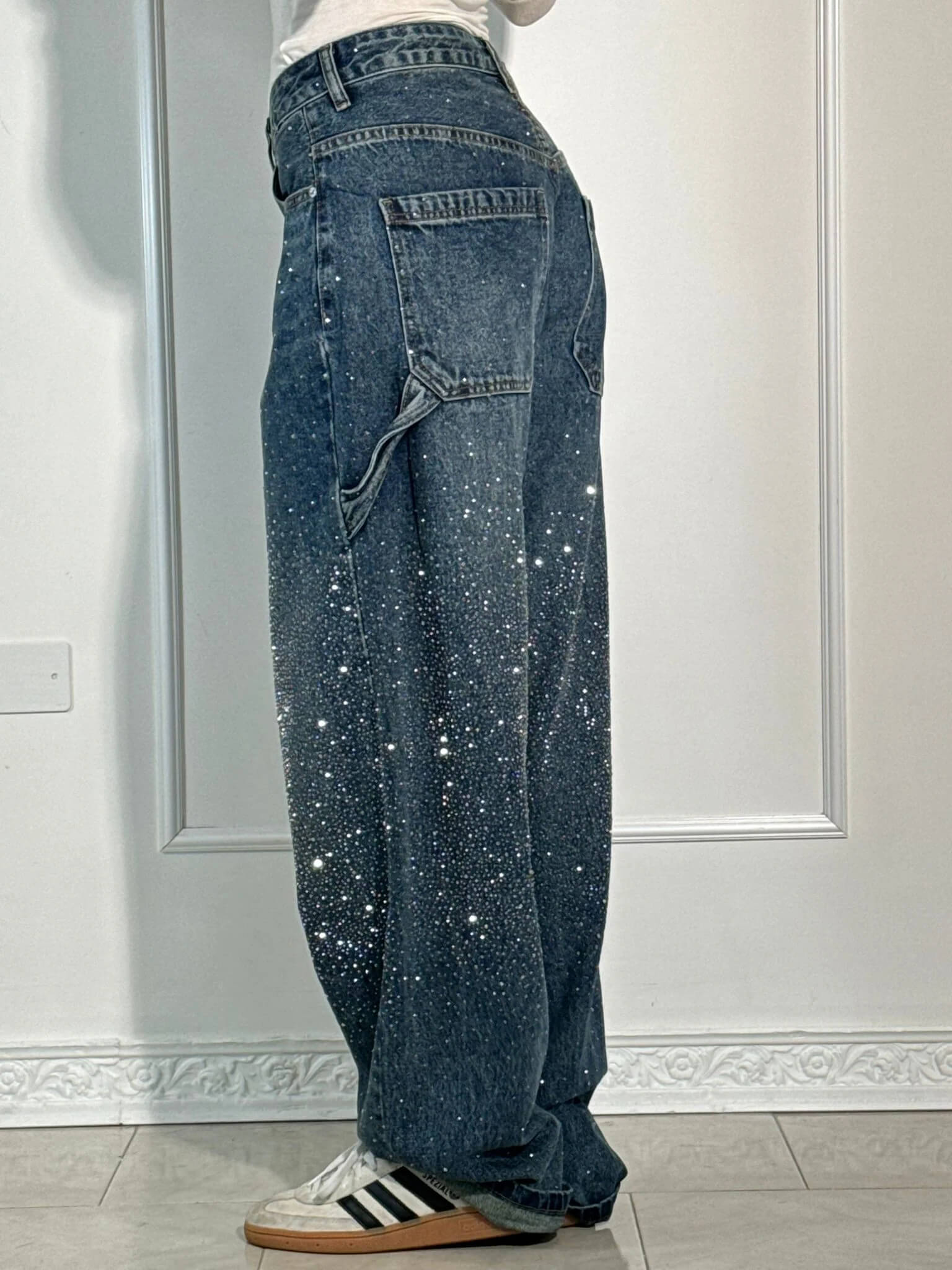 Women’s Paint-Splatter Straight Leg Jeans – Dark Blue High-Waist Denim