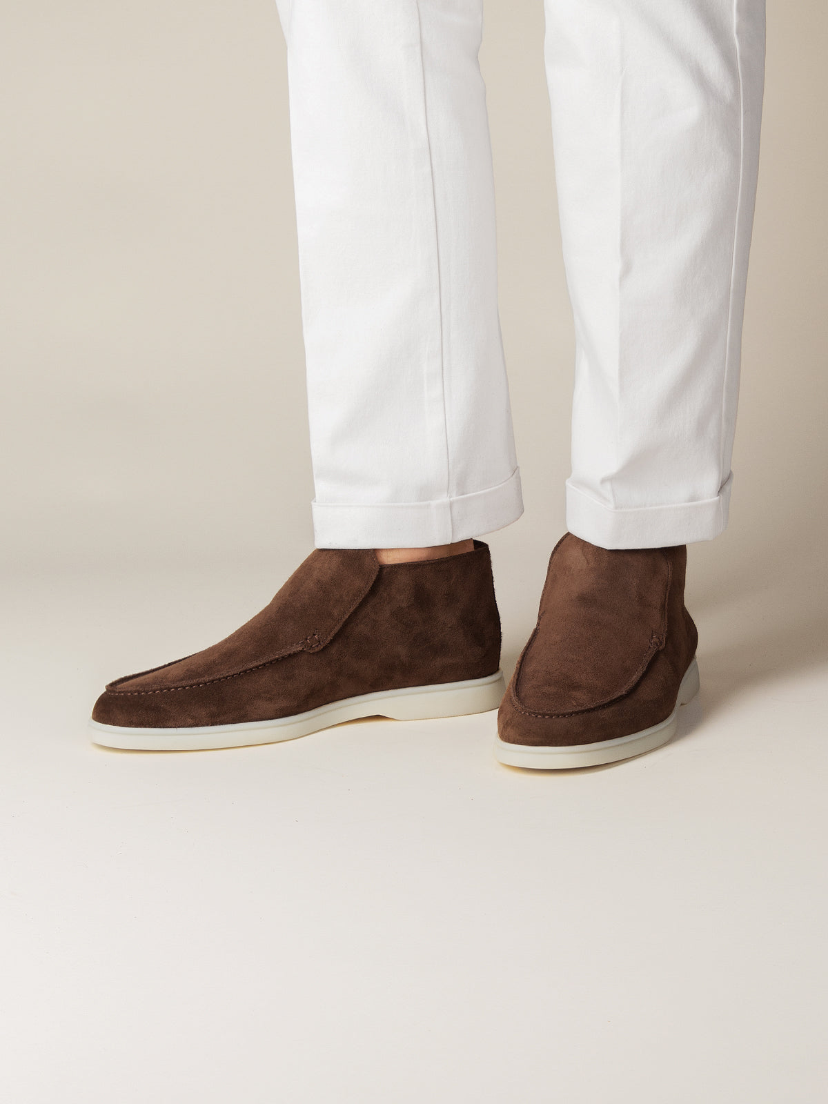 Men’s Suede Casual Loafers – Modern Minimalist Design & Soft Comfort Fit