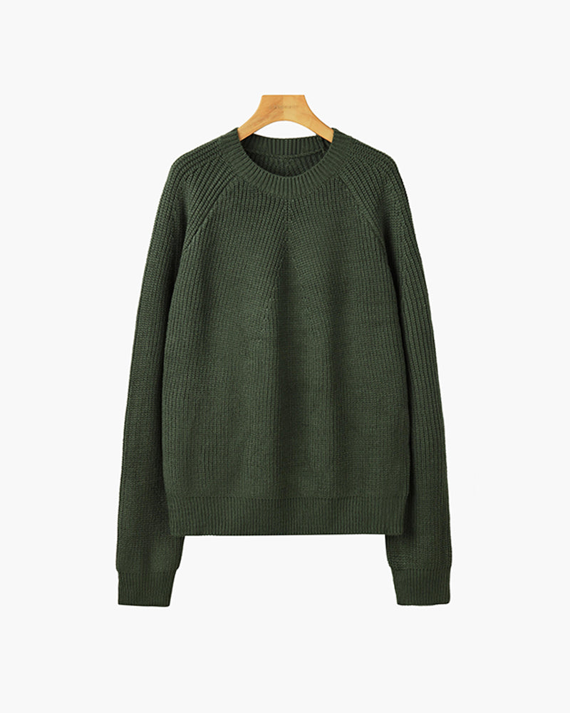 Chunky Knit Sweater – Minimal Warmth & Modern Comfort