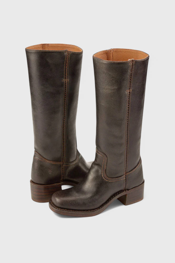 Women’s Classic Knee-High Leather Boots – Beige Vintage Edition