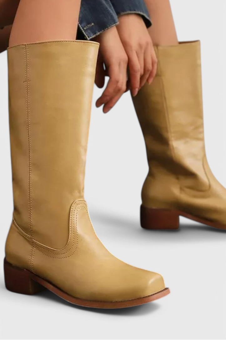 Women’s Classic Knee-High Leather Boots – Beige Vintage Edition