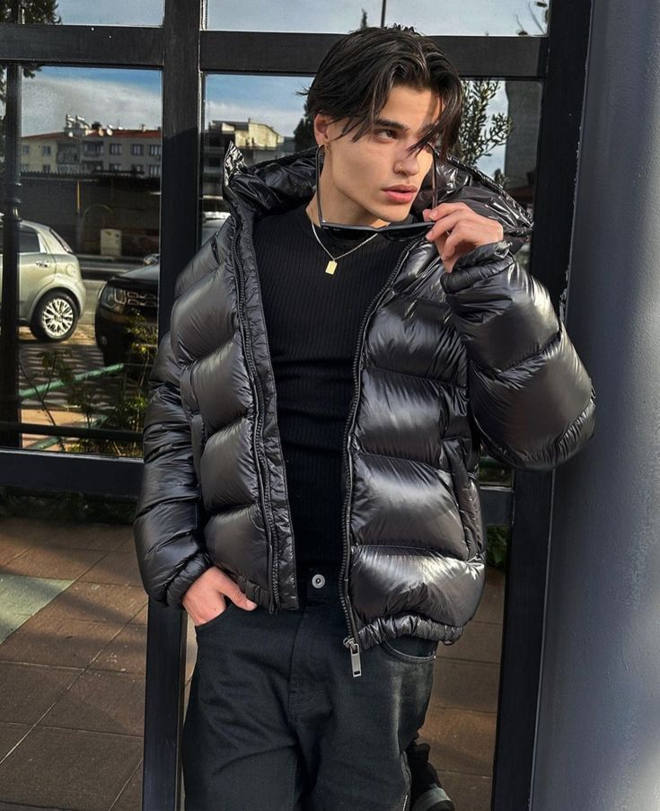 Men’s Shiny Puffer Jacket – Street Luxe Warmth for Winter