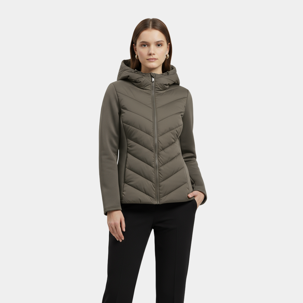 Women’s Quilted Hooded Jacket – Lightweight & Fitted Design