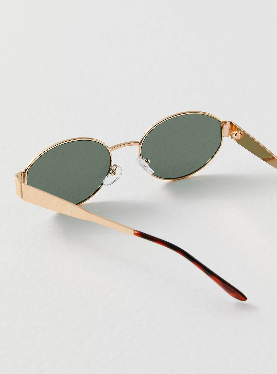 Retro Oval Vintage Oval Sunglasses – Unisex Fashion Shades