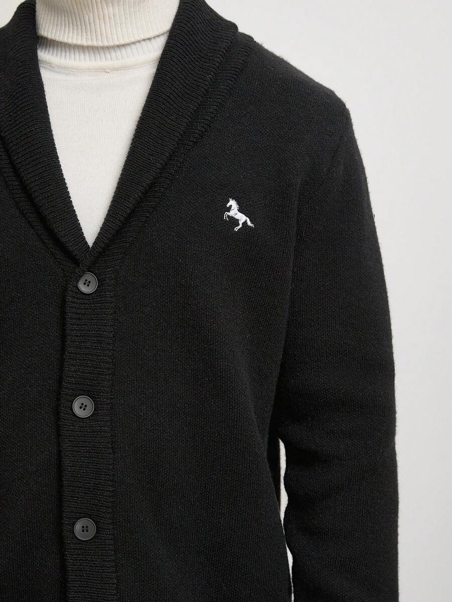 Nordic Knit Cardigan – Premium Winter Pattern
