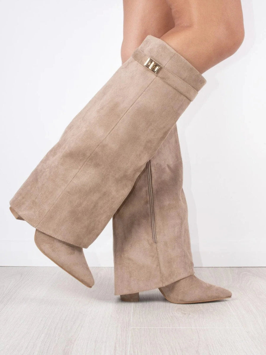 Women’s Elegant Slouch Knee-High Boots – Black Suede Edition