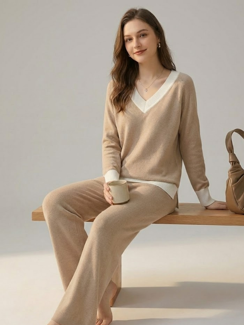 Women’s Knitted Lounge Set – V-Neck Top & Wide-Leg Trousers