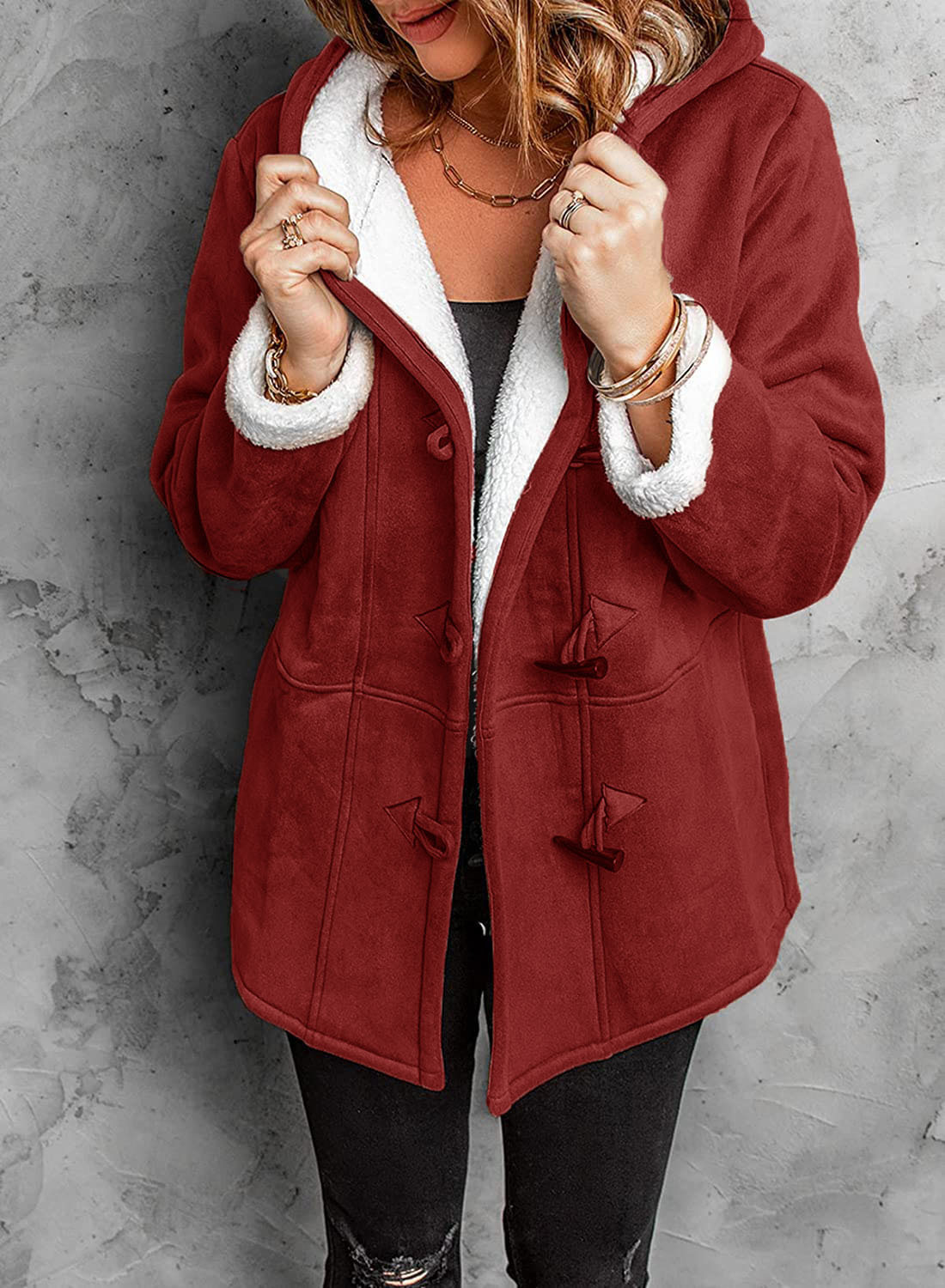Women’s Cozy Sherpa-Lined Toggle Coat – Grey Winter Edition