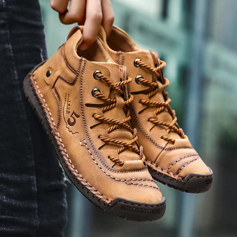 Men’s Casual Leather Shoes – Hand-Stitched Comfort & Rugged Style