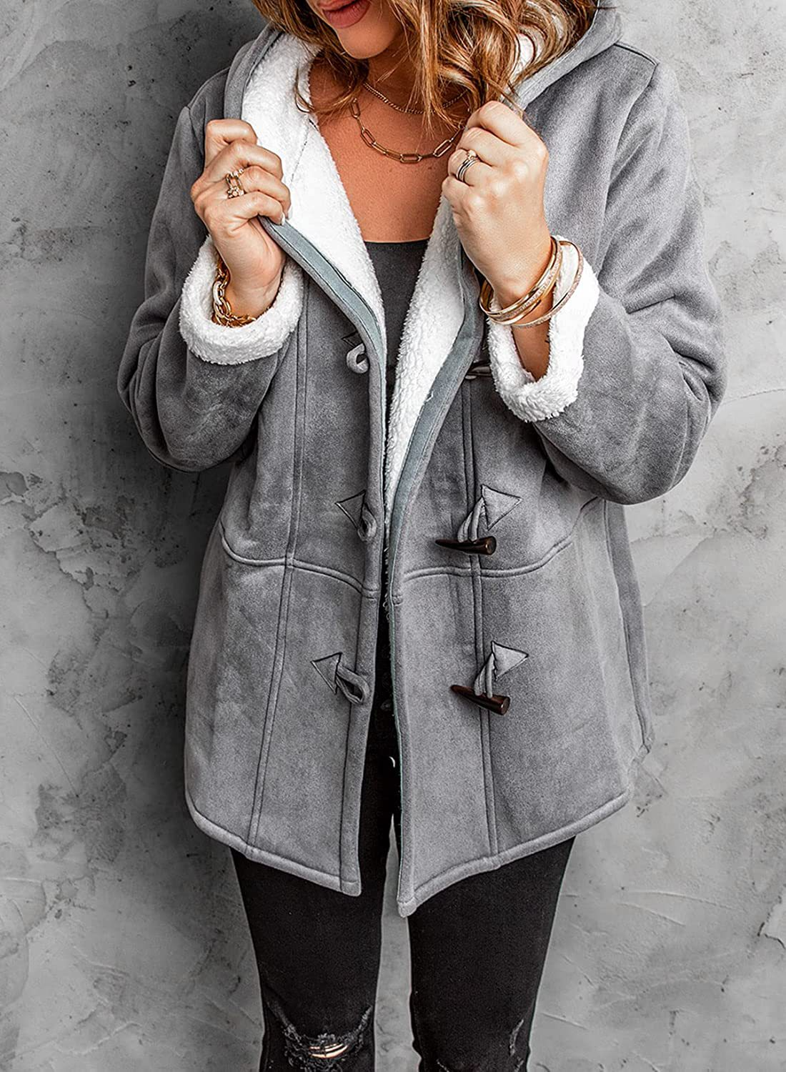 Women’s Cozy Sherpa-Lined Toggle Coat – Grey Winter Edition