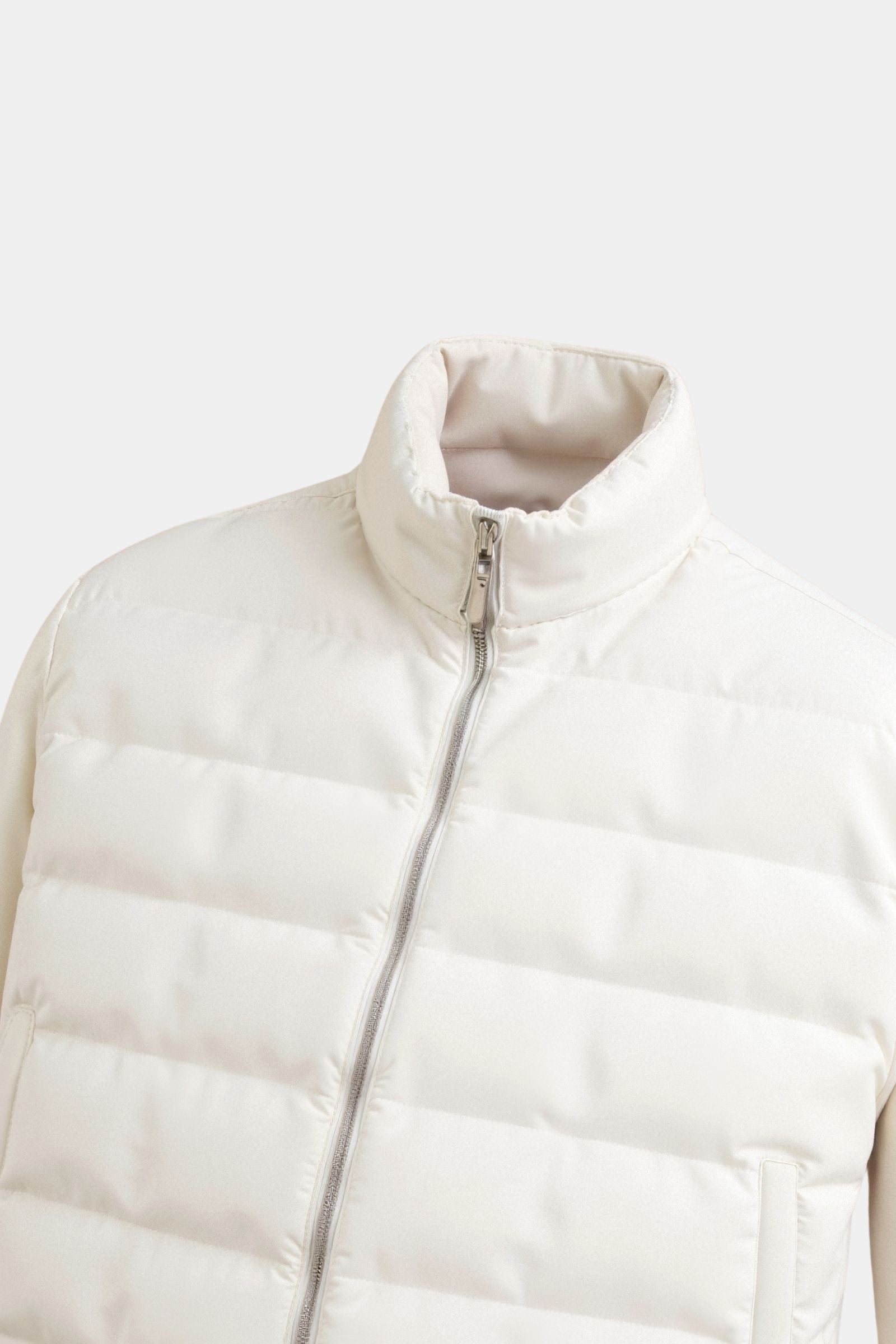 Men’s Lightweight Padded Jacket – Minimalist Design & All-Season Comfort