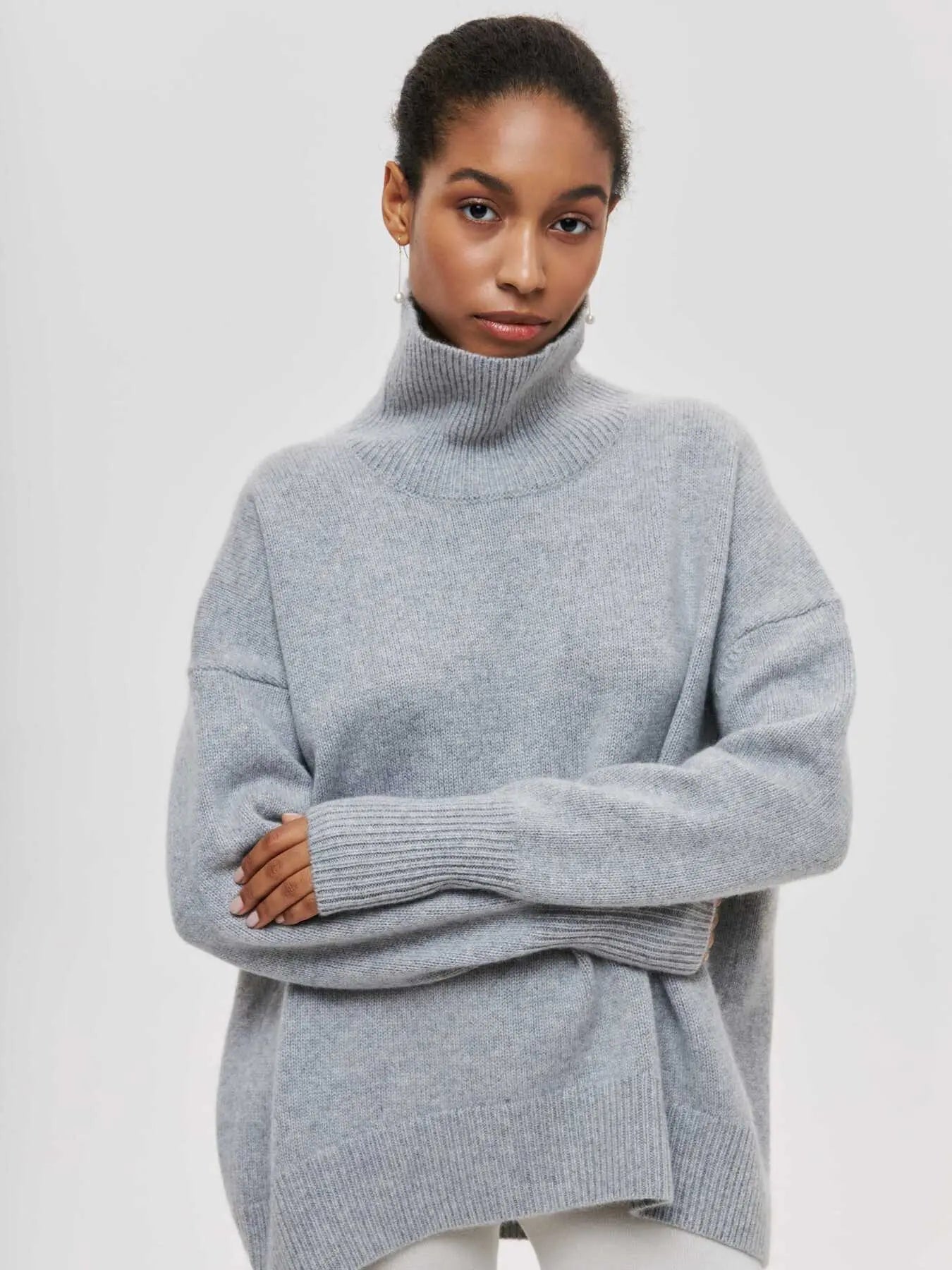 Cozy High-Neck Knit Sweater – Relaxed Chic Fit