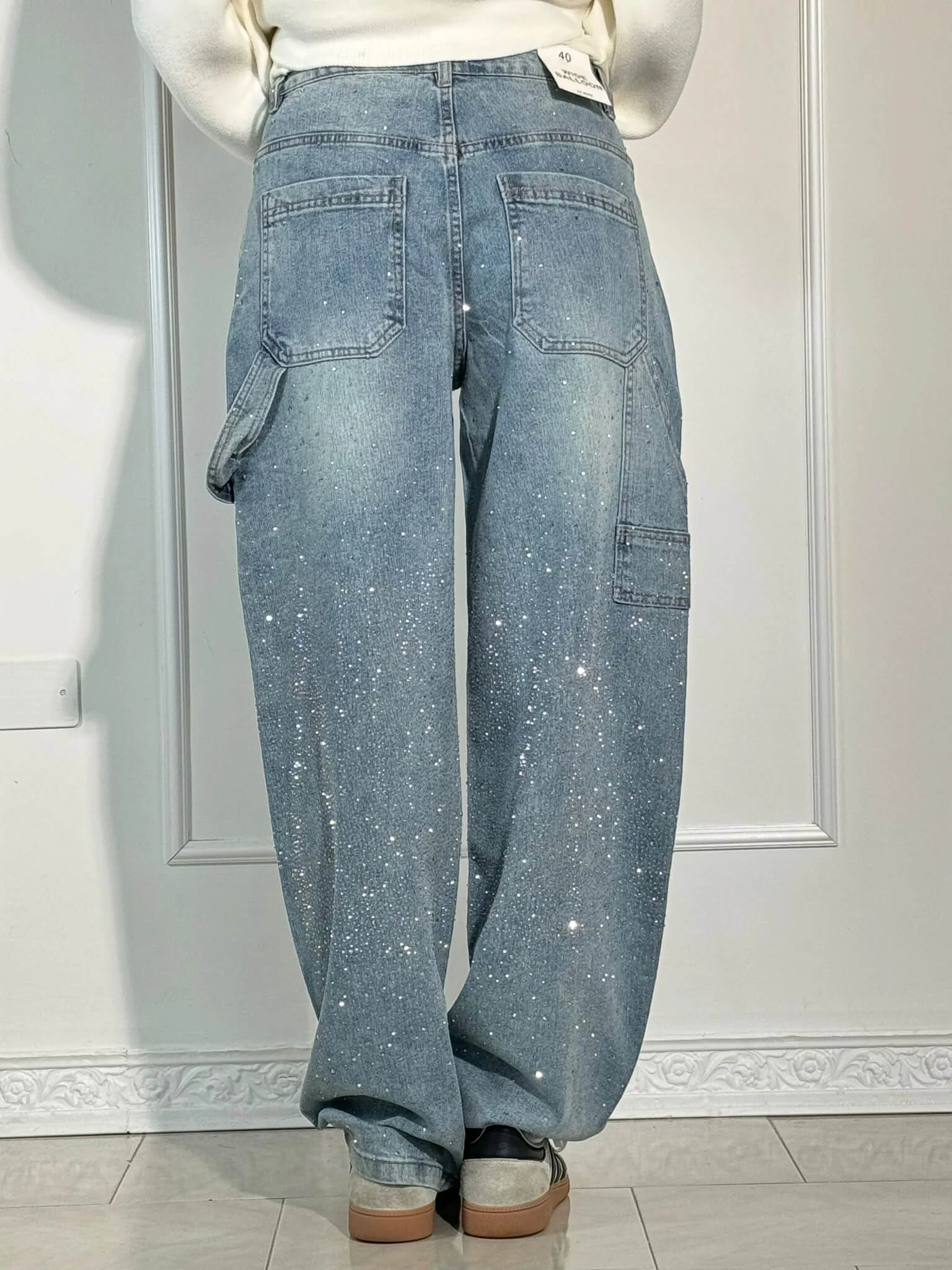 Women’s Paint-Splatter Straight Leg Jeans – Dark Blue High-Waist Denim