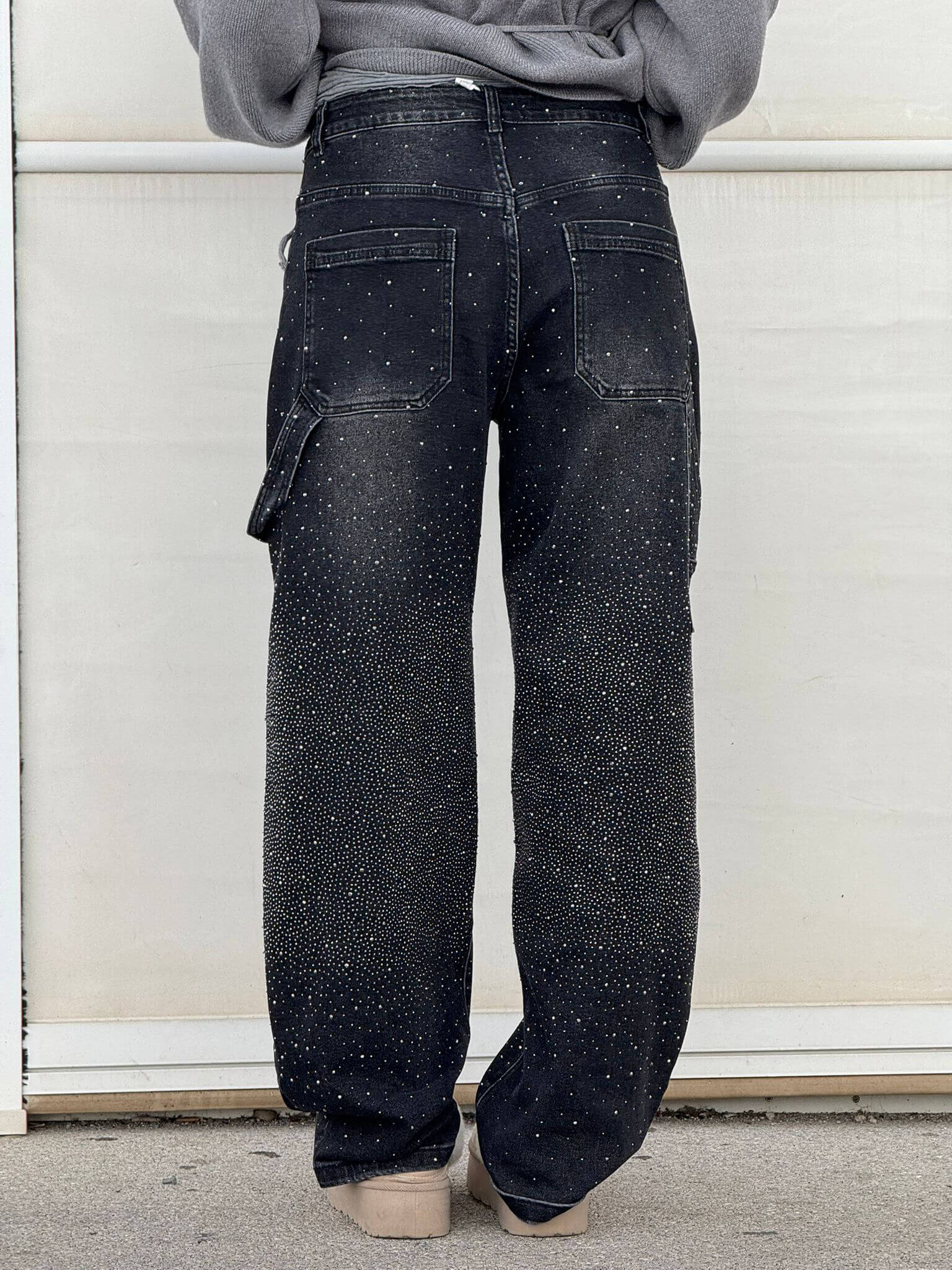 Women’s Paint-Splatter Straight Leg Jeans – Dark Blue High-Waist Denim