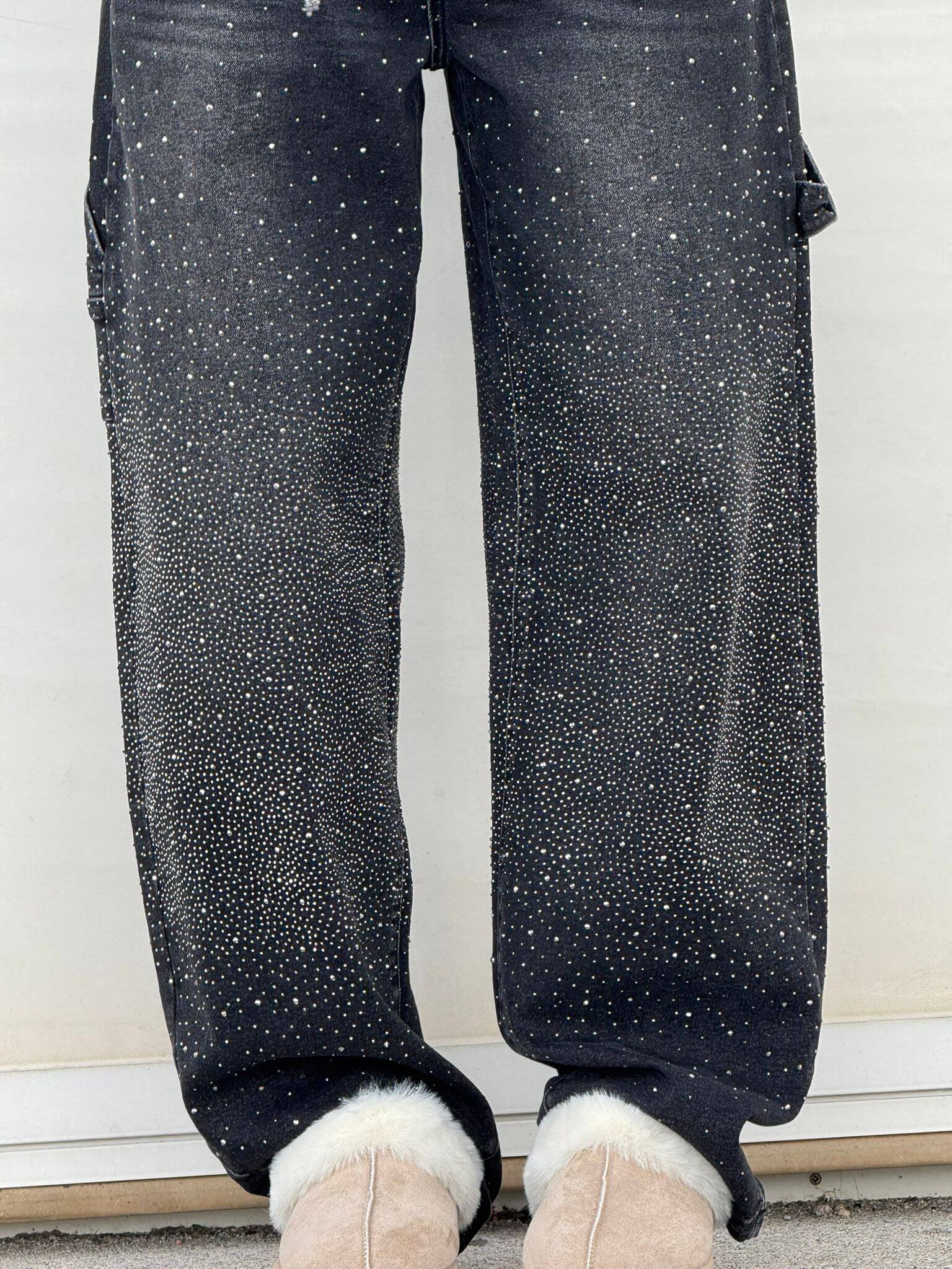Women’s Paint-Splatter Straight Leg Jeans – Dark Blue High-Waist Denim