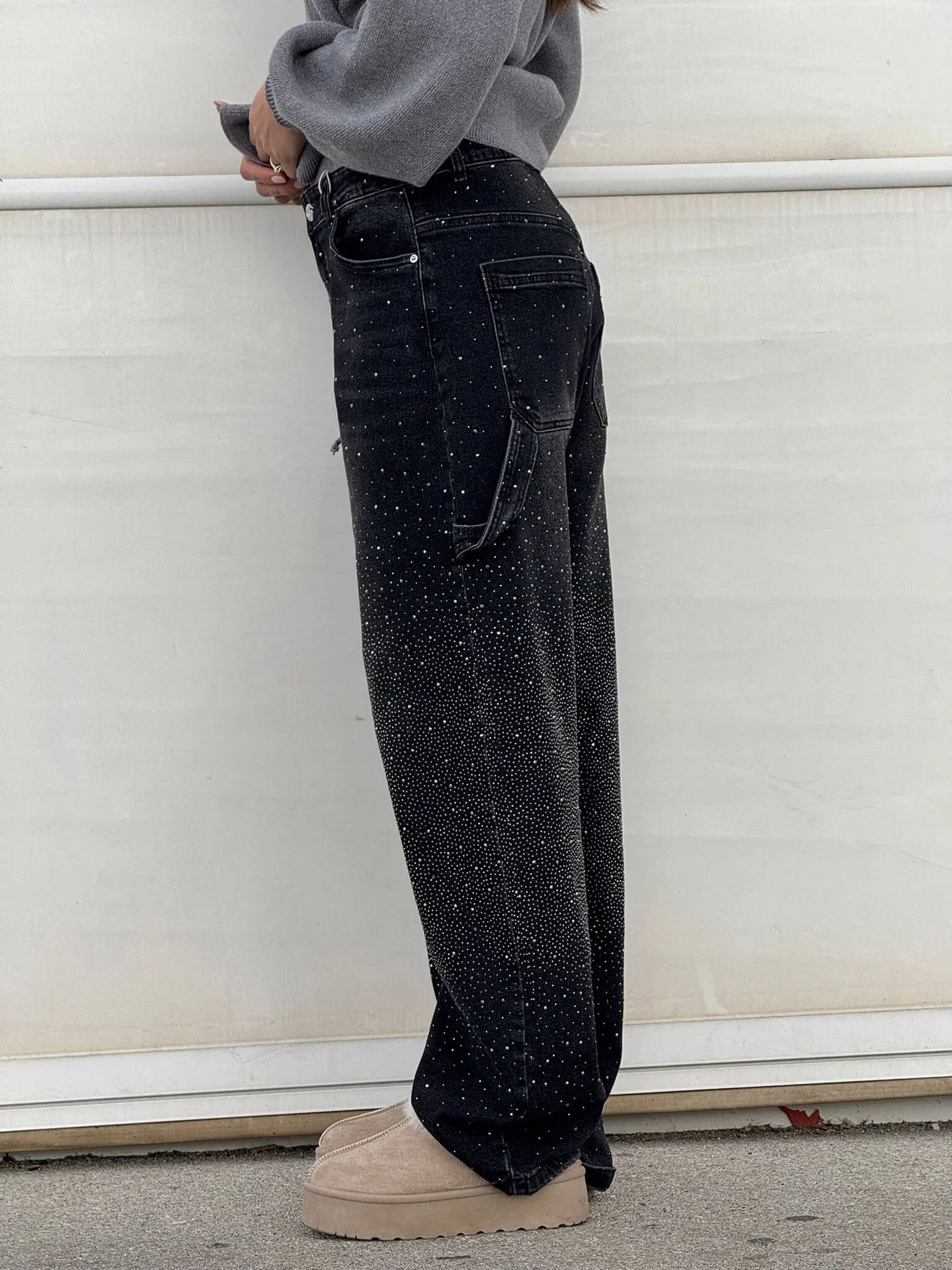Women’s Paint-Splatter Straight Leg Jeans – Dark Blue High-Waist Denim