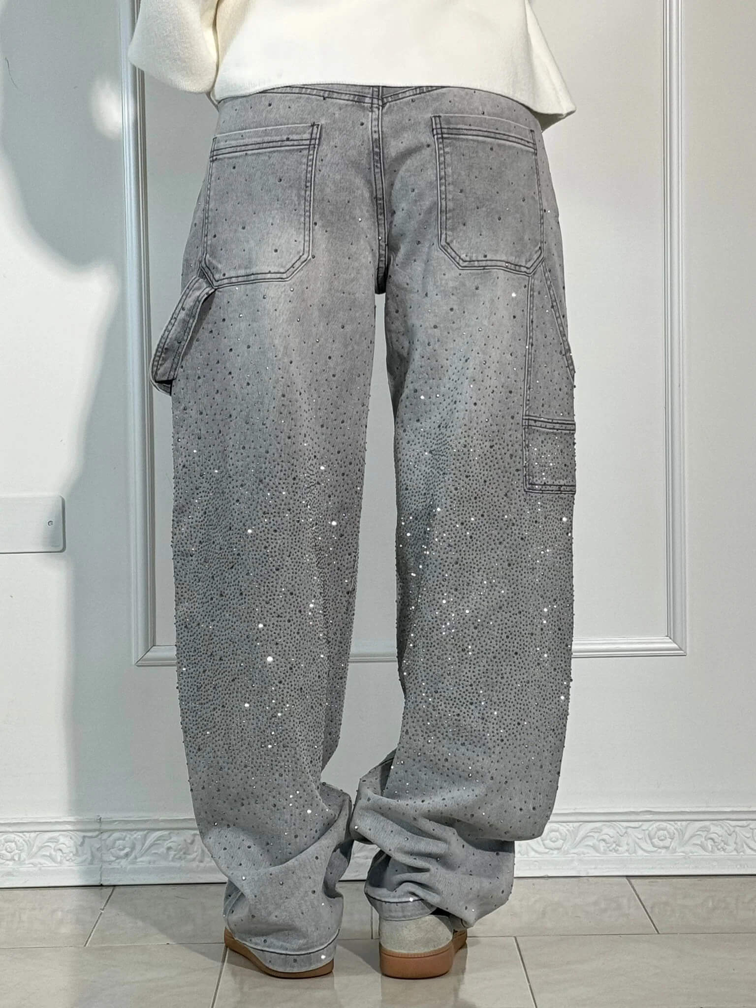 Women’s Paint-Splatter Straight Leg Jeans – Dark Blue High-Waist Denim
