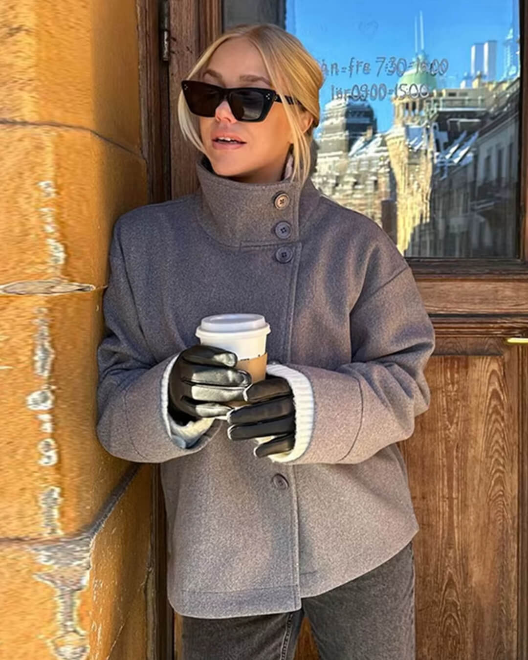 Women’s Oversized Puffer Jacket – UltraWarm Winter Padding & Big Hood