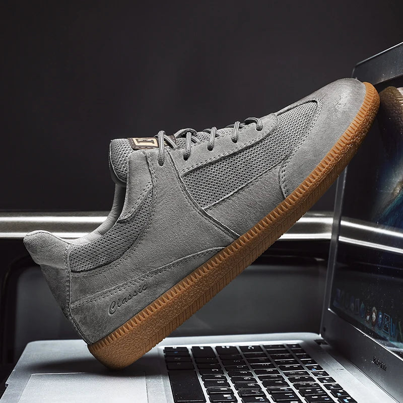 Men’s Retro Suede Sneakers – Classic Style & Everyday Comfort