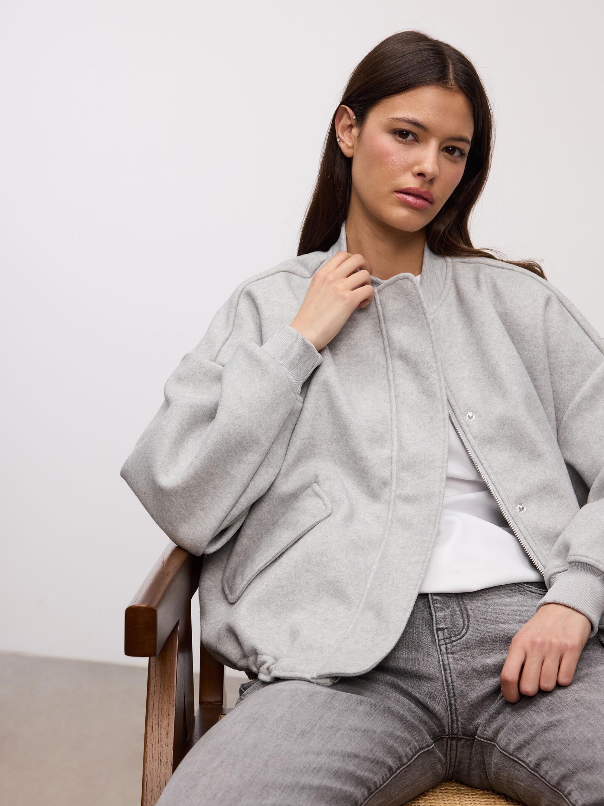 Women’s Oversized Bomber Jacket – Soft Casual Everyday Coat